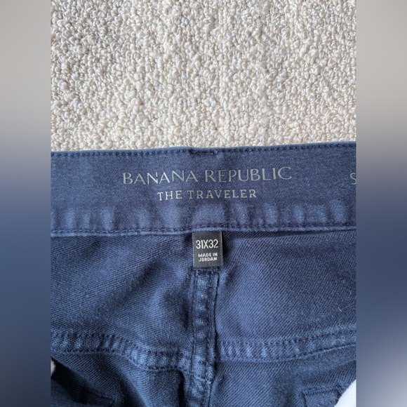 Banana Republic Men's Navy Traveler Pant - Picture 4 of 7